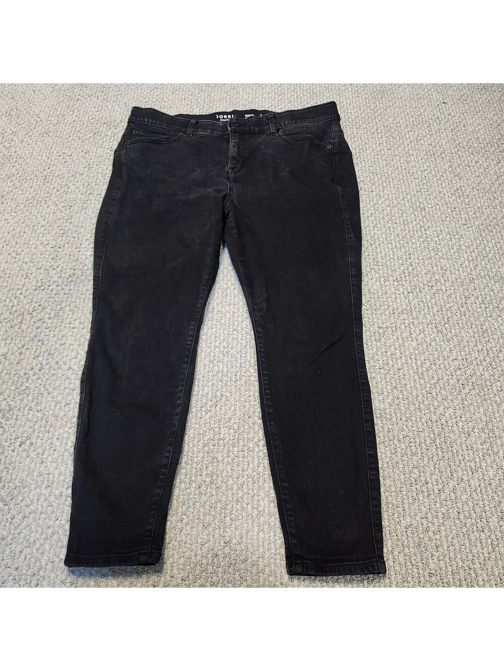 Torrid Black Bombshell Premium Stretch Skinny Jeans Size 20 Short